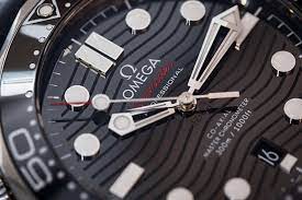 replica omega seamaster 007 watch